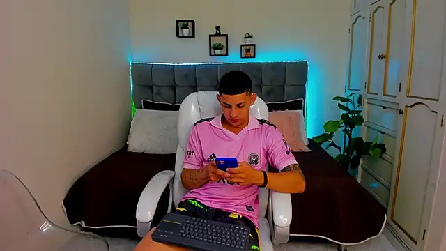 Alex cute77 online show from January 23, 12:09 pm