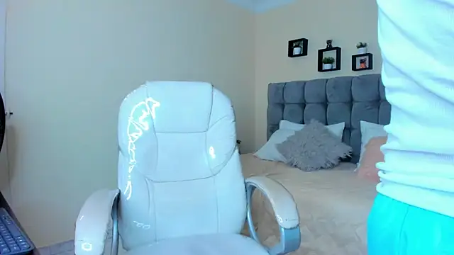 Alex cute77 online show from March 19, 12:23 pm