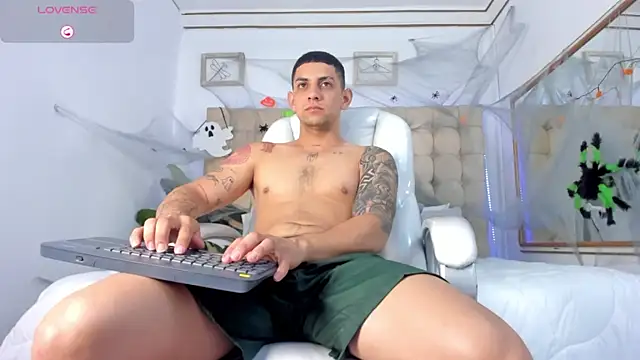 Alex cute77 online show from October 21, 12:17 pm