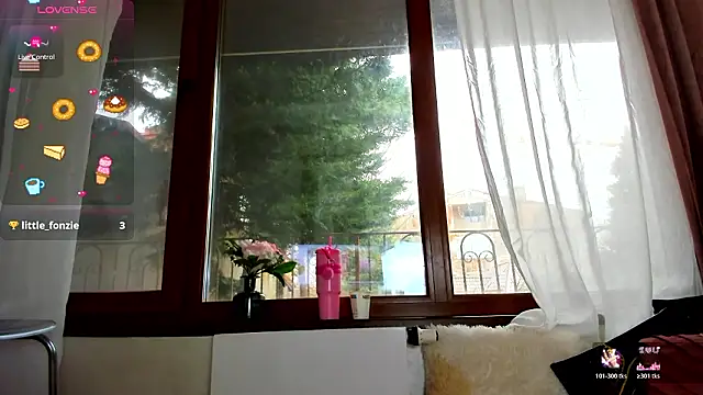 Sassy Teen online show from March 19, 9:13 am