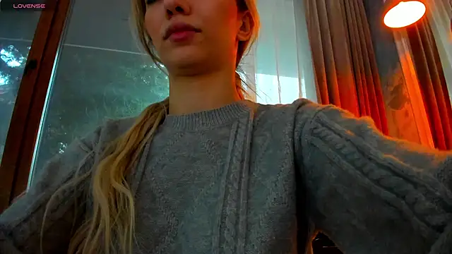 Sassy Teen online show from March 22, 8:51 am