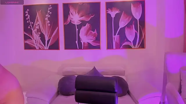 LindseyMoss online show from January 9, 4:08 am