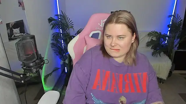 Akemi BBW online show from March 5, 8:53 pm