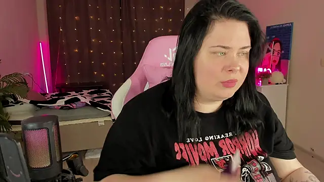 Akemi BBW online show from September 21, 4:19 pm