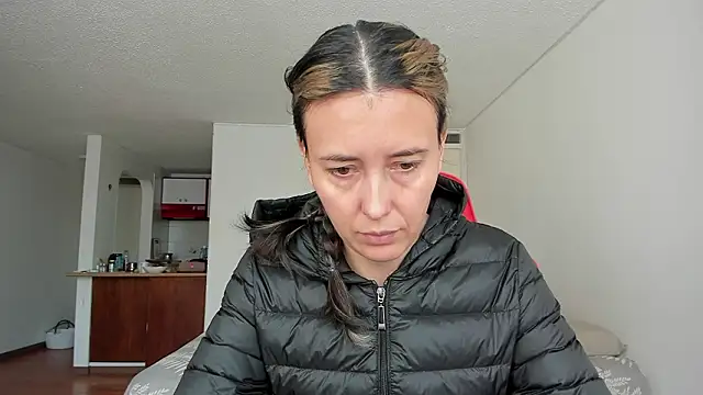 Snapshot of zoe_jeane_beker chatting on March 15, 8:04 pm zoe jeane beker online show from March 15, 8:04 pm