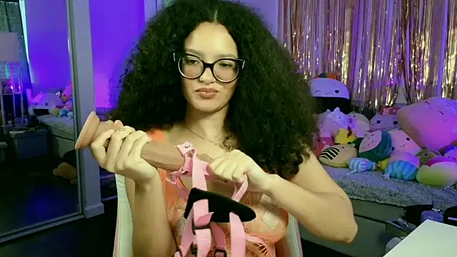 Snapshot of princessamberxo chatting on April 21, 1:42 am princessamberxo online show from April 21, 1:42 am