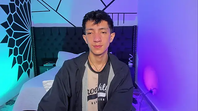 DereckCooperr online show from March 14, 11:11 pm