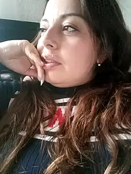 Snapshot of seherlatin chatting on January 26, 10:24 pm seherlatin online show from January 26, 10:24 pm