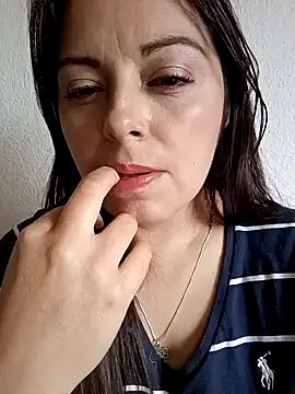 Snapshot of seherlatin chatting on March 9, 8:31 pm seherlatin online show from March 9, 8:31 pm