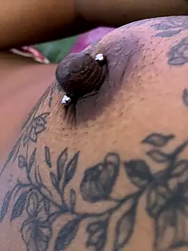 MariaLorenaah online show from December 1, 4:23 pm