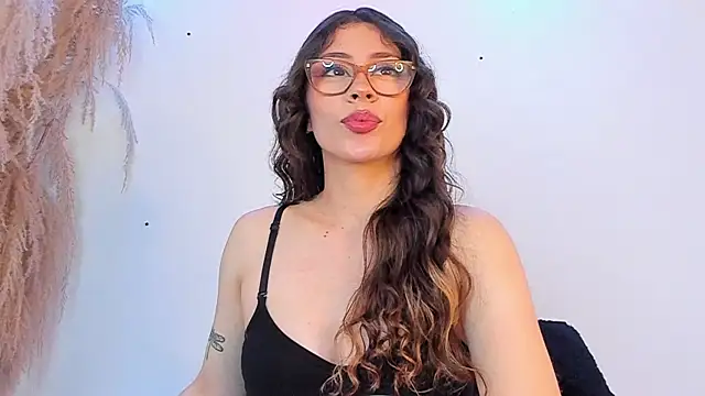 Katy Van online show from February 16, 3:26 am