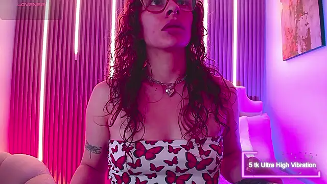 Katy Van online show from February 26, 8:30 pm