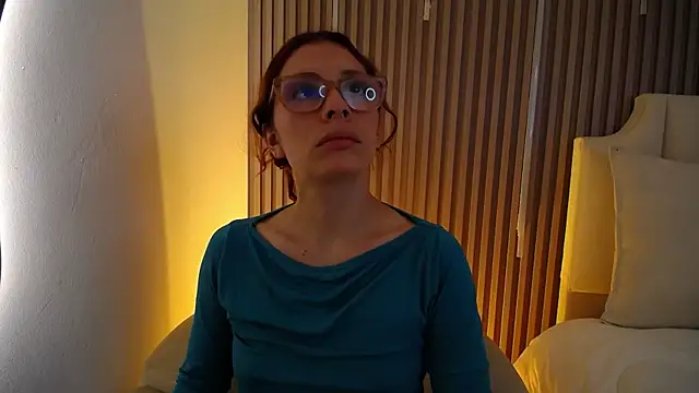 Snapshot of Katy_Van chatting on May 25, 8:37 pm Katy Van online show from May 25, 8:37 pm