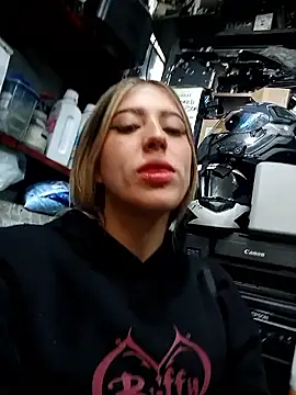 eva-2023 online show from January 15, 7:28 pm