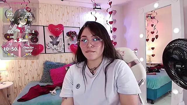 Snapshot of Isa_reel chatting on February 14, 10:47 pm Isa reel online show from February 14, 10:47 pm