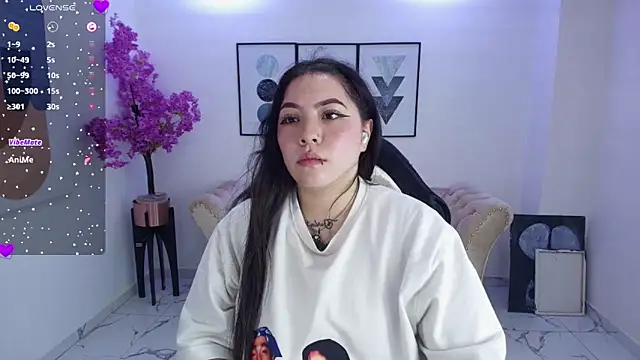 Isa reel online show from April 10, 7:51 pm