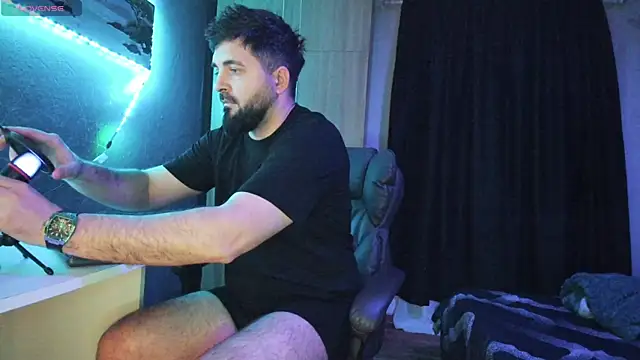 Eduu2322 online show from January 28, 9:50 pm