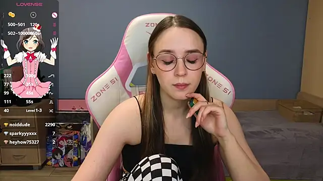 Snapshot of Sweet_frosti chatting on January 4, 5:37 am Sweet frosti online show from January 4, 5:37 am