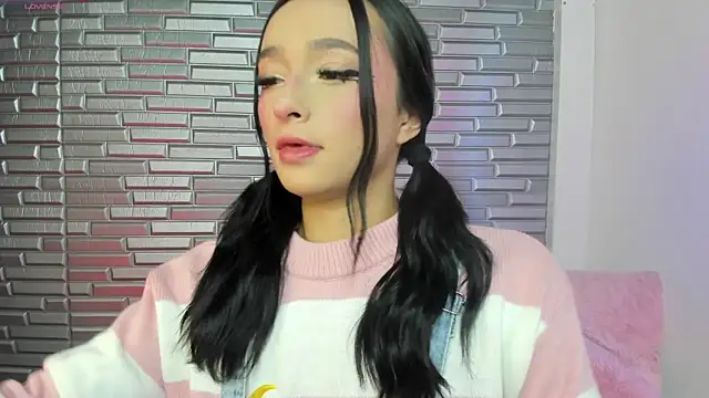 issagarcia online show from February 19, 2:01 pm