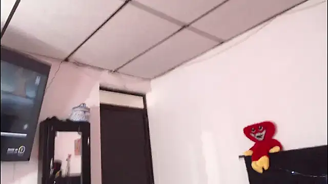 cajusexxx online show from January 20, 4:01 pm