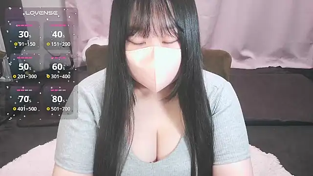 Snapshot of yuinyan3150 chatting on July 30, 12:26 pm yuinyan3150 online show from July 30, 12:26 pm