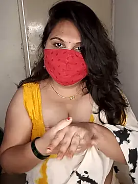 Snapshot of Love-priya chatting on February 8, 6:12 am Love-priya online show from February 8, 6:12 am