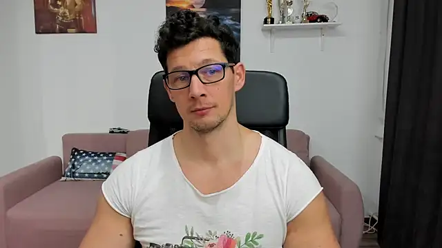 BrutusK08 online show from January 13, 12:56 pm