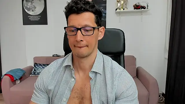 BrutusK08 online show from March 6, 9:58 am