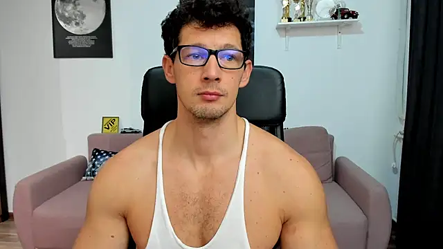 BrutusK08 online show from December 15, 7:45 am