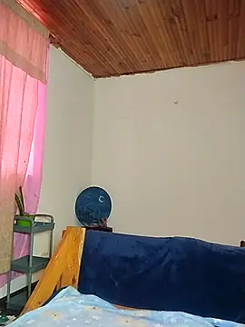 KATYGONZALEZ online show from April 25, 6:27 pm