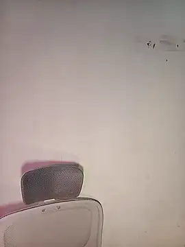 Snapshot of Chall_mee chatting on November 29, 5:38 pm Chall mee online show from November 29, 5:38 pm