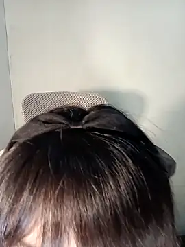 Snapshot of Chall_mee chatting on February 10, 5:17 pm Chall mee online show from February 10, 5:17 pm