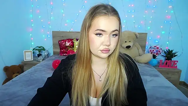 Snapshot of StacyYellig chatting on January 15, 6:12 am StacyYellig online show from January 15, 6:12 am