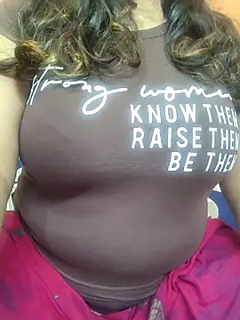 CUTE SOPHIA- online show from February 21, 1:00 pm