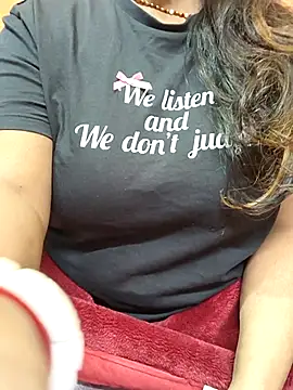 CUTE SOPHIA- online show from December 23, 6:00 am