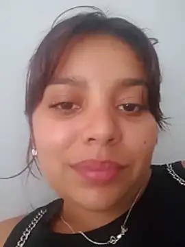 Snapshot of stefanie010 chatting on January 5, 8:10 pm stefanie010 online show from January 5, 8:10 pm