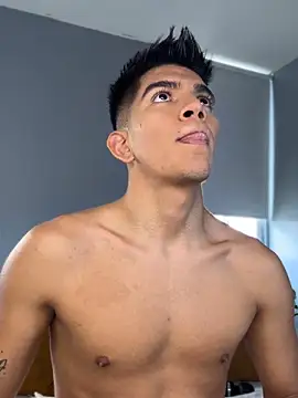 santiago 01 online show from October 19, 7:03 pm