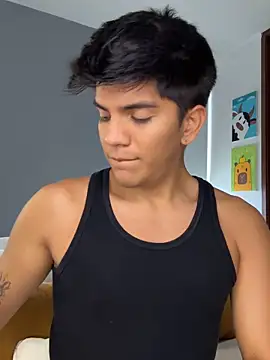 santiago 01 online show from May 29, 8:51 pm