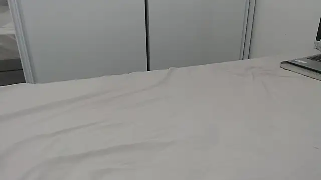 TODALINDA online show from October 30, 4:03 am