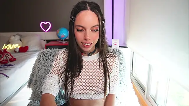 Snapshot of Dayna_Nebula chatting on February 20, 3:08 pm Dayna Nebula online show from February 20, 3:08 pm