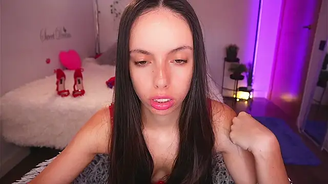 Snapshot of Dayna_Nebula chatting on September 18, 10:39 am Dayna Nebula online show from September 18, 10:39 am