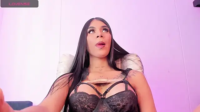 paulett g online show from February 28, 8:39 pm