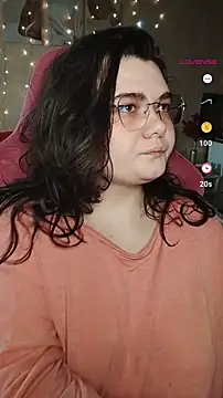 DenisHailey online show from February 7, 10:40 am