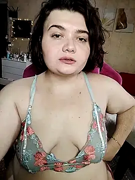 DenisHailey online show from September 20, 1:34 pm