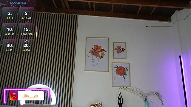 LillyDolls23 online show from October 18, 12:50 pm