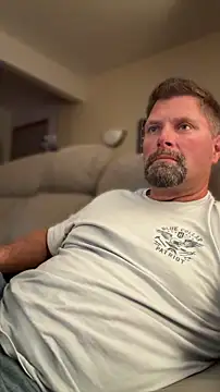 Snapshot of originalhempfarmer chatting on May 19, 2:40 am originalhempfarmer online show from May 19, 2:40 am