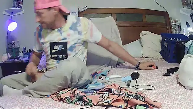 Snapshot of Obi-Spun-Kenobi chatting on September 20, 9:16 pm Obi-Spun-Kenobi online show from September 20, 9:16 pm