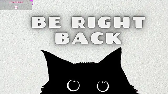 Snapshot of moon_deity_ chatting on December 4, 1:42 pm moon deity online show from December 4, 1:42 pm