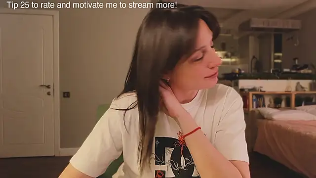 Snapshot of moon_deity_ chatting on February 16, 8:49 pm moon deity online show from February 16, 8:49 pm