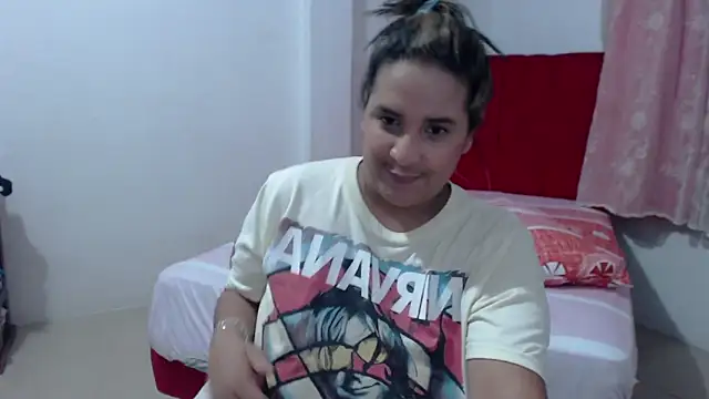 Snapshot of KathyHardcore69 chatting on December 15, 7:35 am KathyHardcore69 online show from December 15, 7:35 am